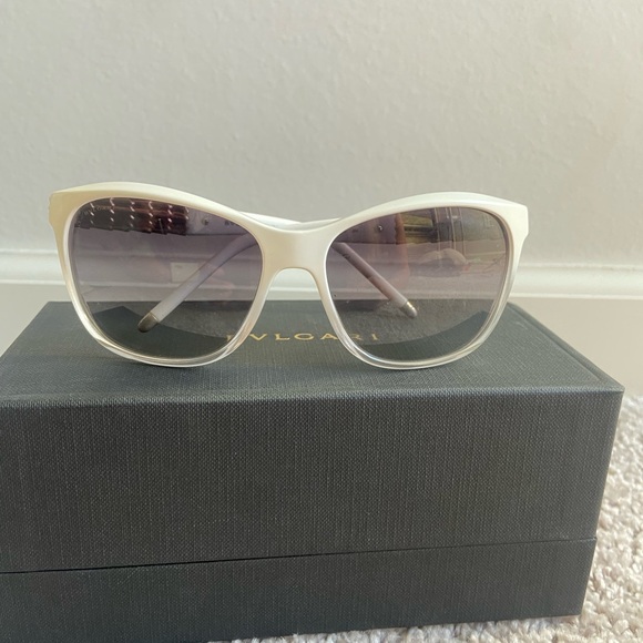 Bvlgari White Sunglasses - Picture 6 of 9